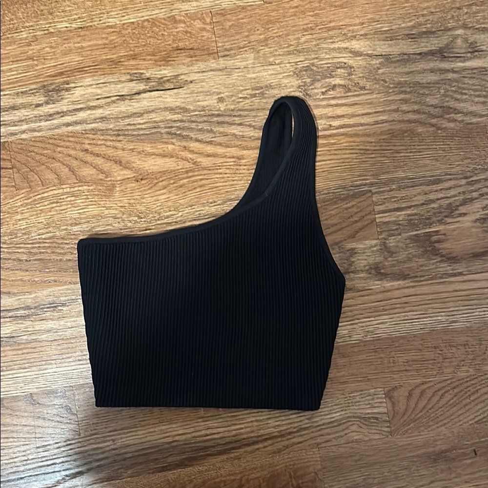 Black One-Shoulder Crop Top